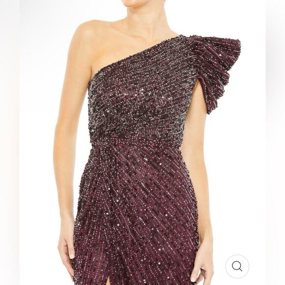 Mac Duggal Svelte Asymmetrical Neckline Ruffled A-line Slit Dress Size 2 NWT - Picture 3 of 3